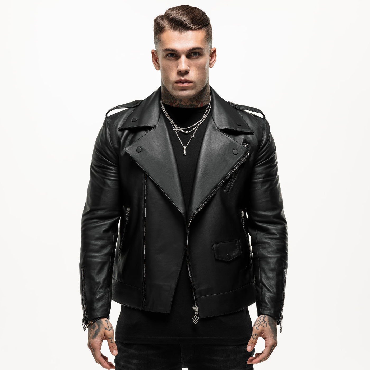 Veste en cuir à motif noir